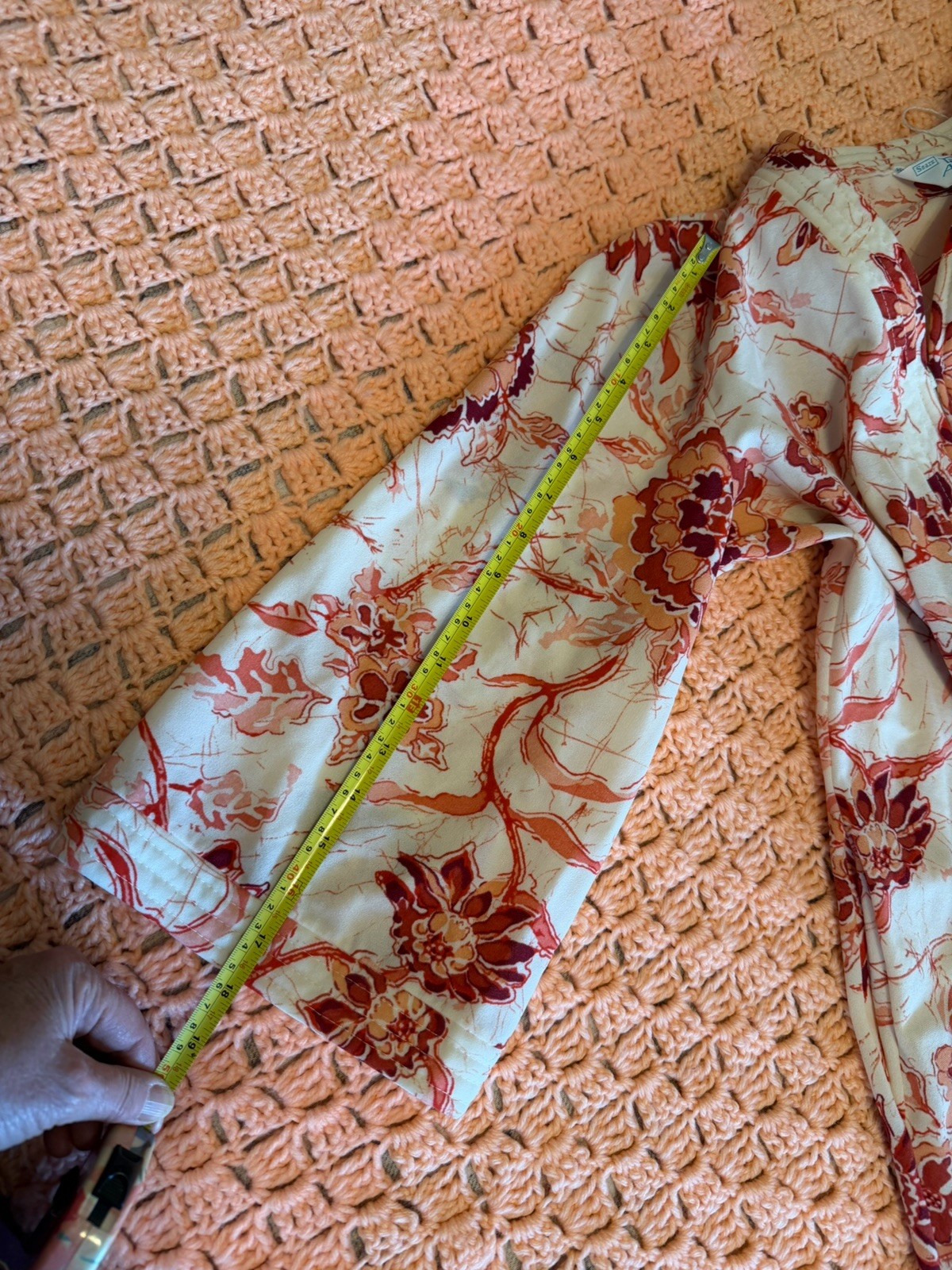 VTG Sears Take-Along Ivory Red Jacobean Floral Stretch Long Robe House Gown-M