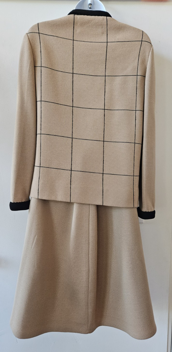 VTG 1960s KNIT Suit Skirt & Jacket Santa Maria Hong Kong, Tan, 36 bust, repairs