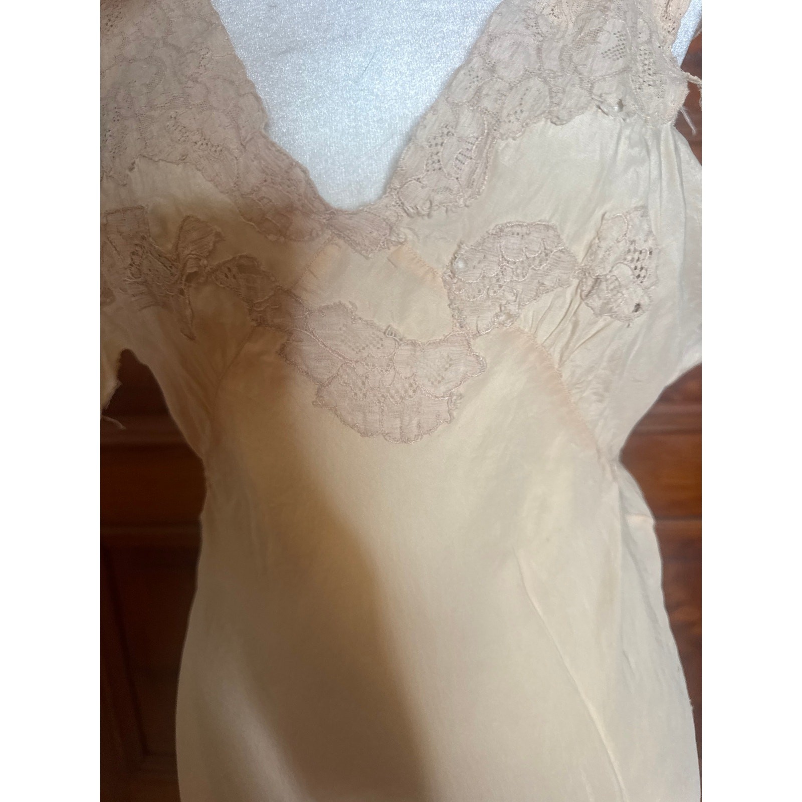 VTG 30s Beige Silk Lace Liquid Bias Cut Maxi Slip Dress Nightgown L As Is