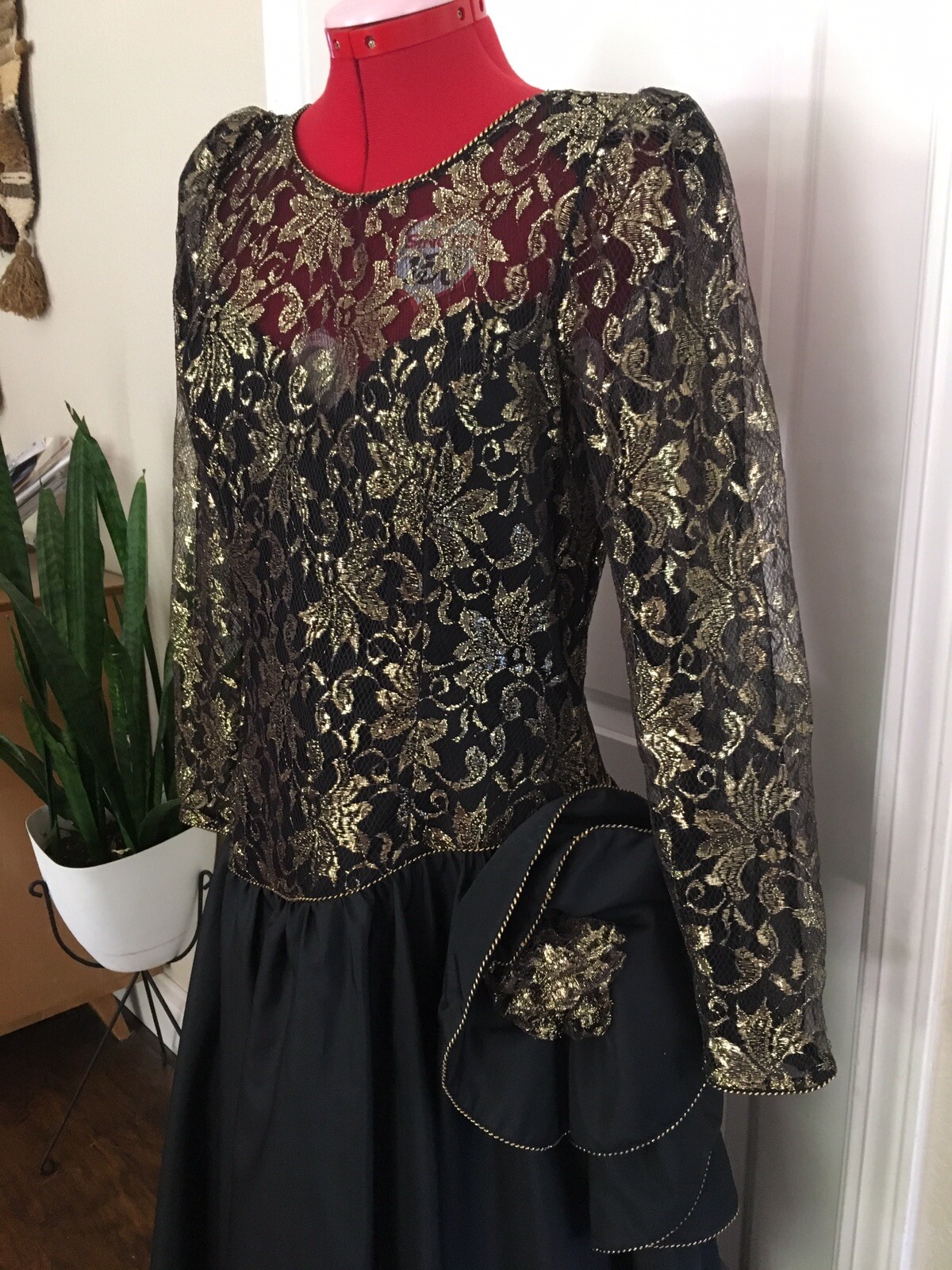 1980s 1990s Party Samir Antonio Ruspoll Dress Black Gold Sz 14 Lace flamenco