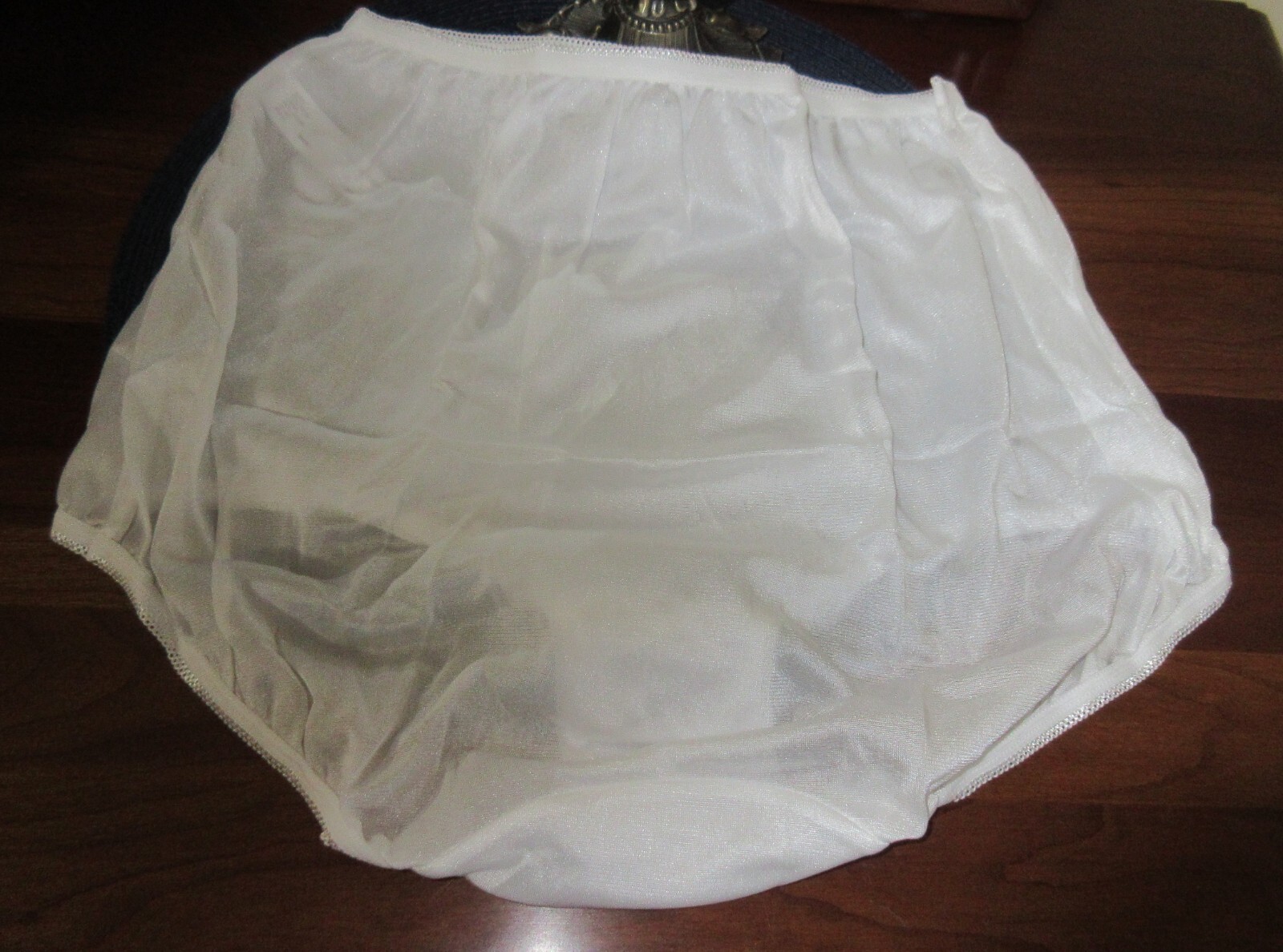 UNDERSCORE WHITE nylon w/ cotton lined crotch brief style panties 8 / XL NEW