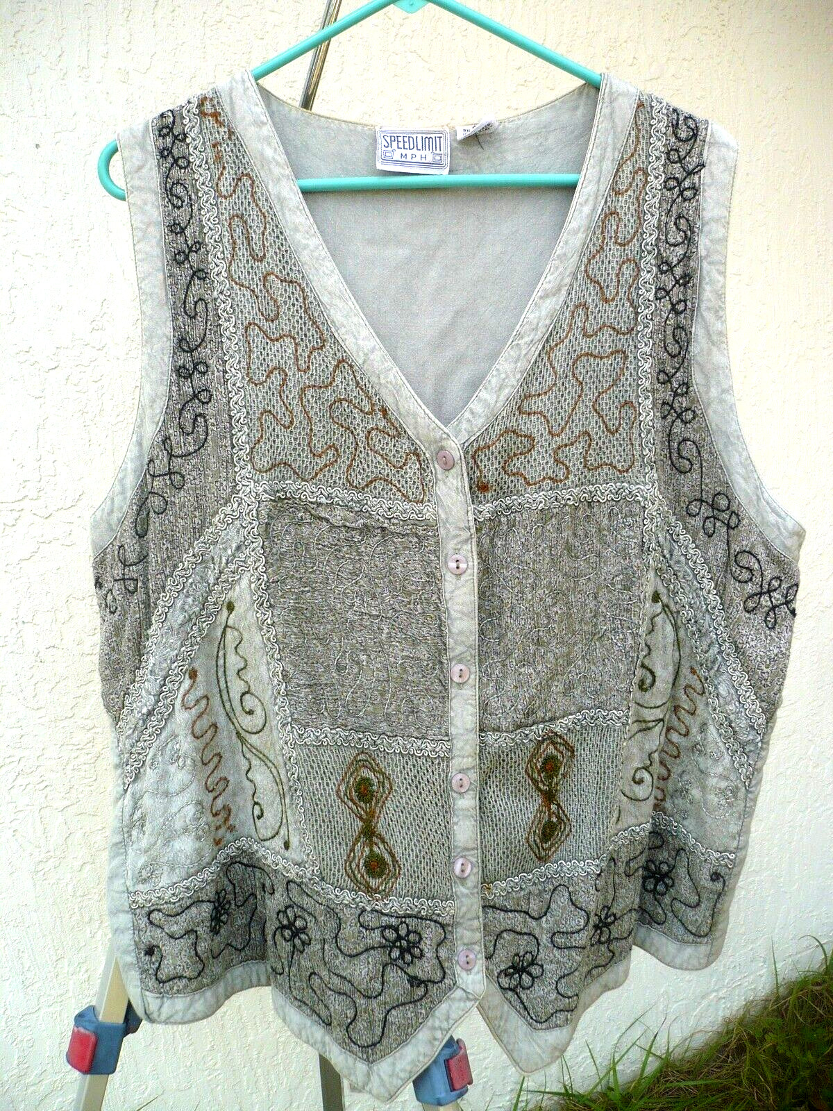 VTG 90S SPEED LIMIT 2X PLUS EMBROIDERED LACE PATCHWORK VEST OPEN NET RAYON WOMEN