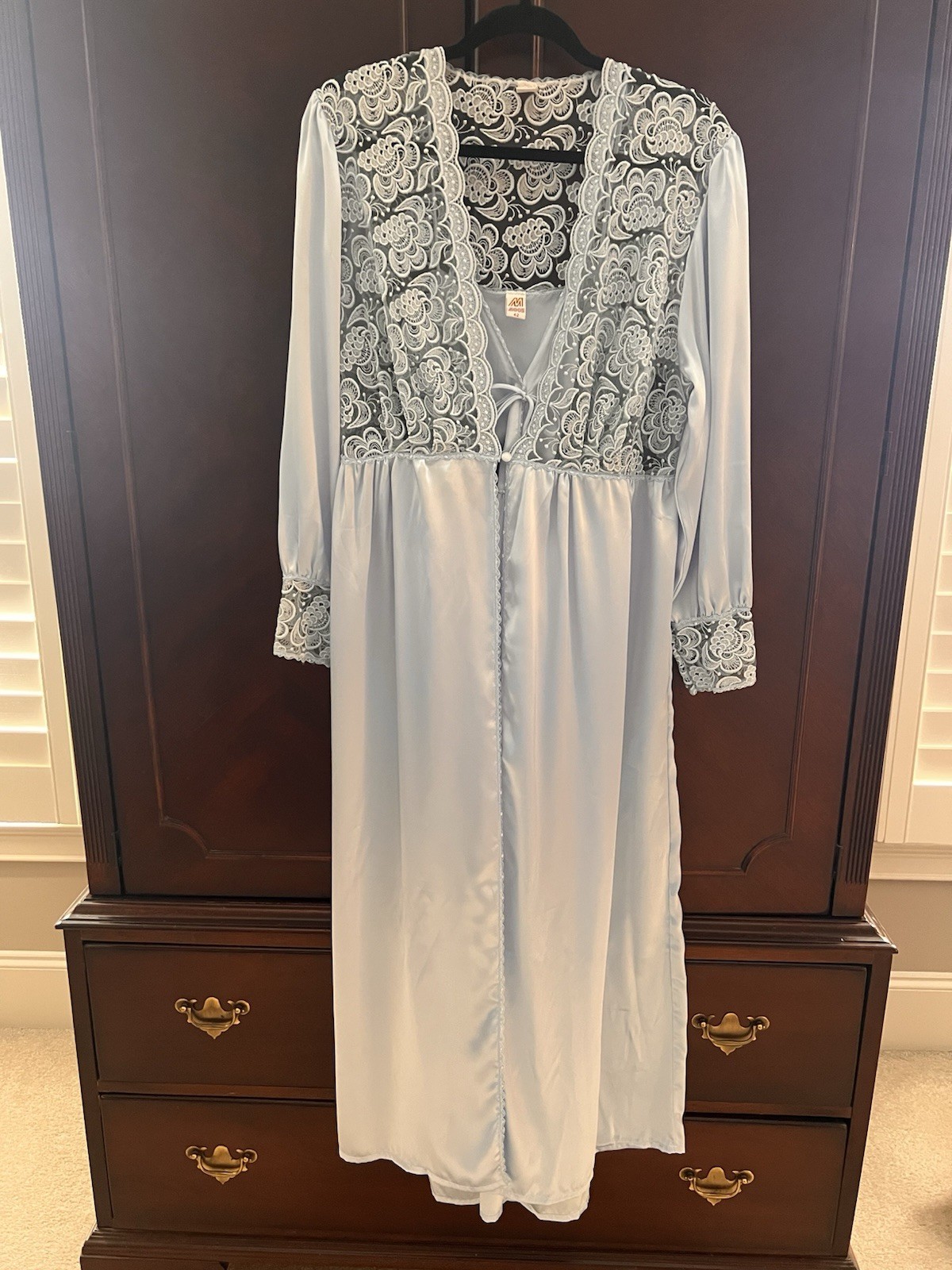 Elegant Vintage Powder Blue Satin & Lace Peignoir Set by Moon Size 42 (S/M)