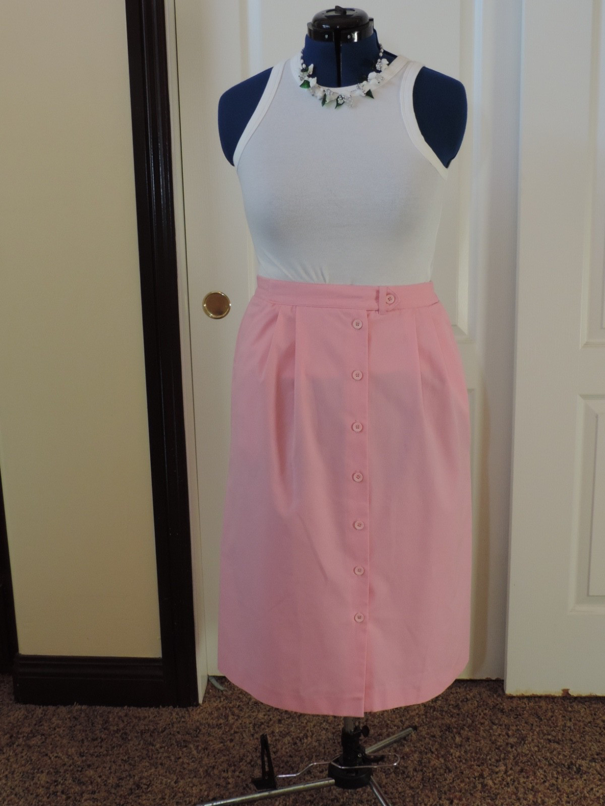 Vintage 1980s Koret Pink Skirt Petite 12 M Elastic Waist 28-32″ Botton Front