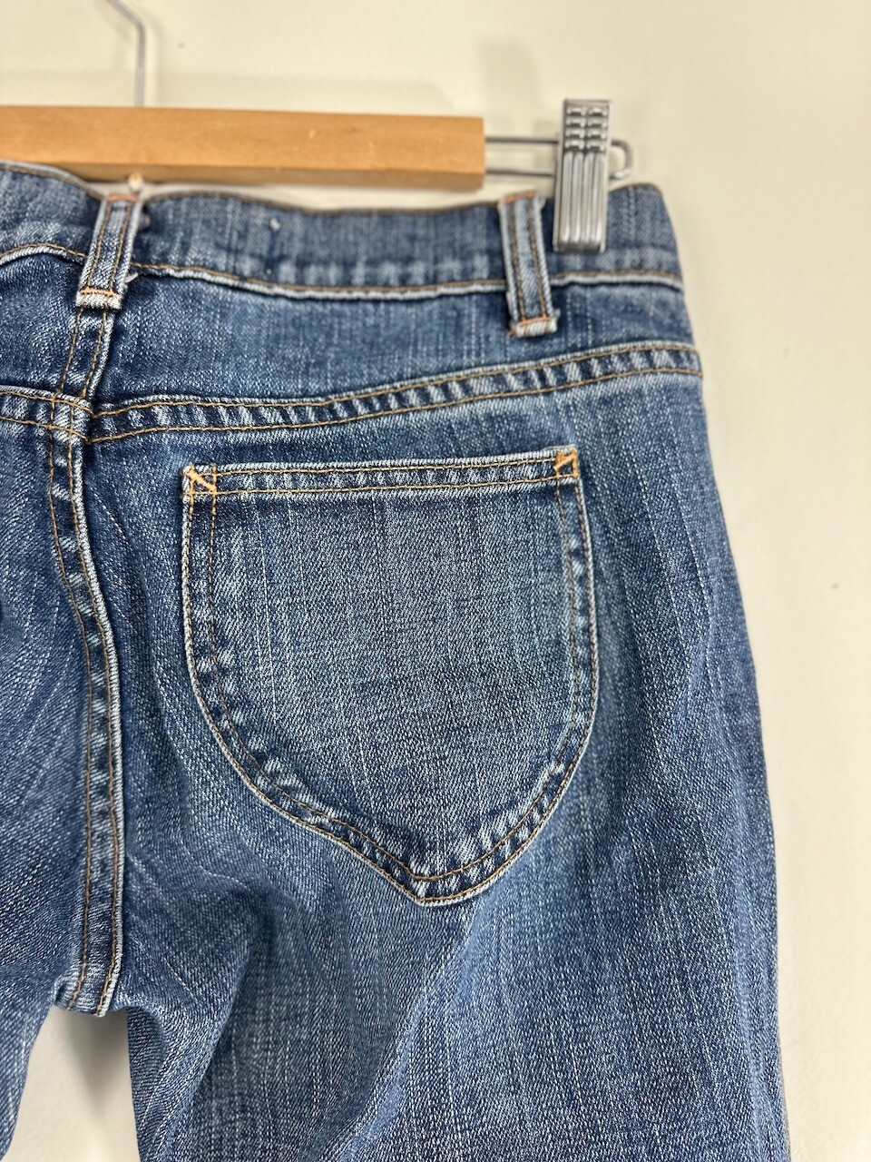 Vintage Y2K Stonewashed GAP Low Rise Stretch Capri 2 R