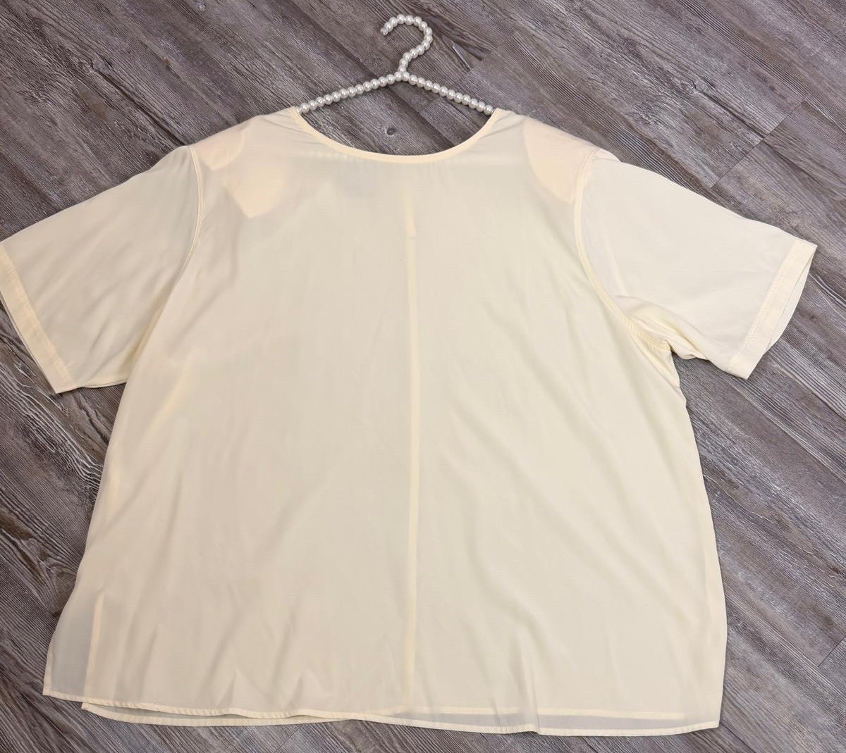 VTG 90’s C.S.T. Studio Women’s Ivory Chiffon Short Cap Sleeve Round Neck Top 22W