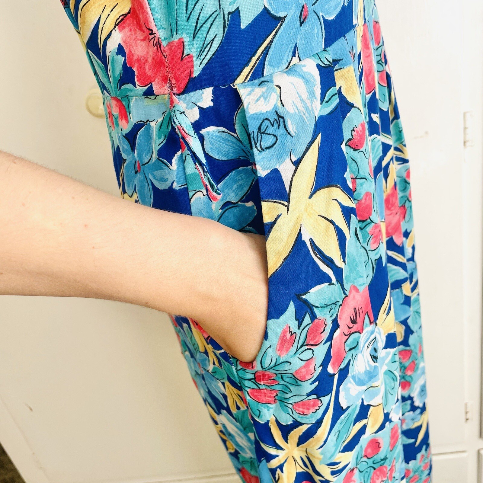 Vintage 90s Incognito Womens Jumpsuit Pantsuit Blue Floral Sleeveless Size M/L