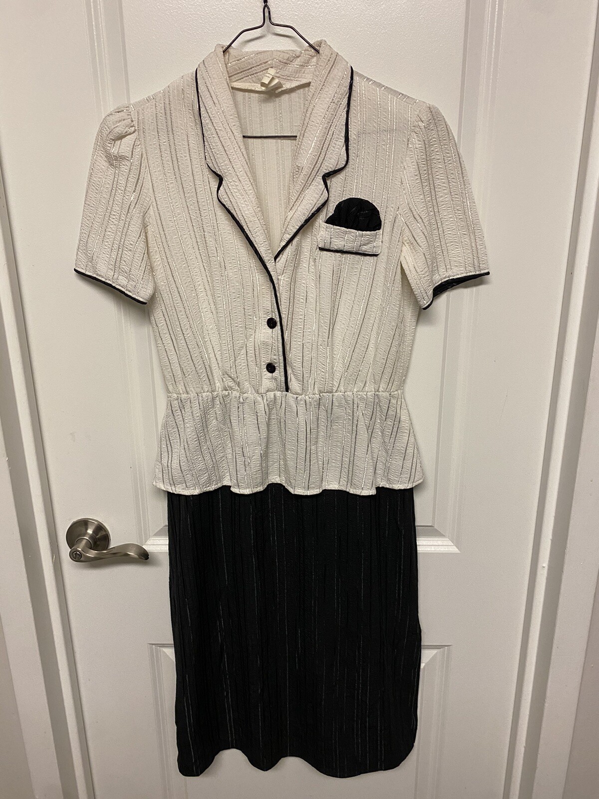 Vintage 1970s Women’s Black And White Dress