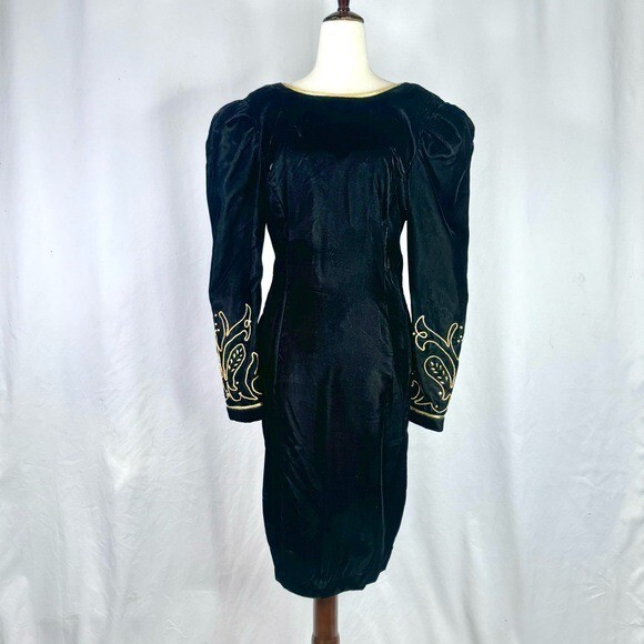 Vintage velvet dress HW Collections gold trim deep v back puff sleeves 12