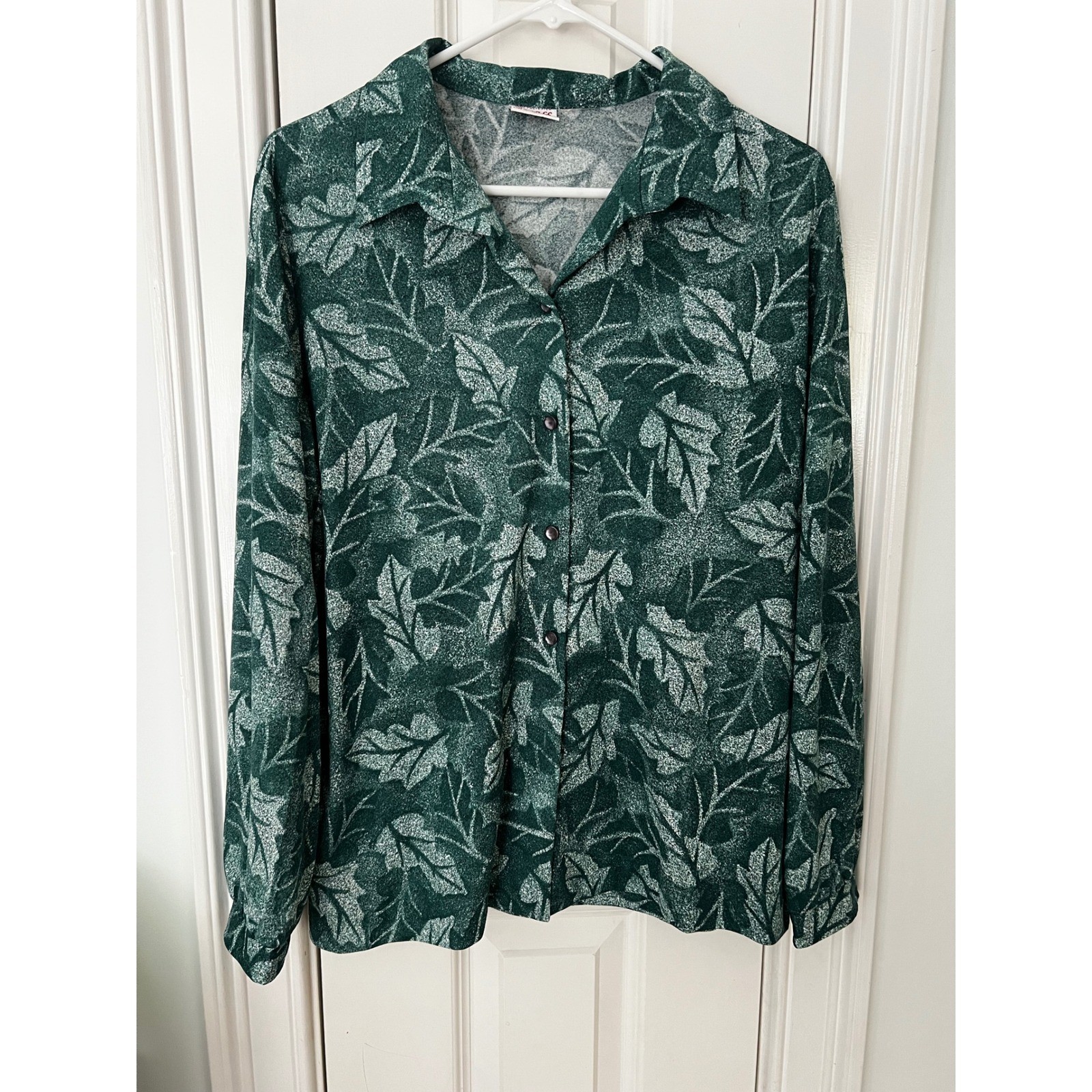 Vintage Graff Californiawear Green Leaf Print Button Front Blouse Long Sleeve