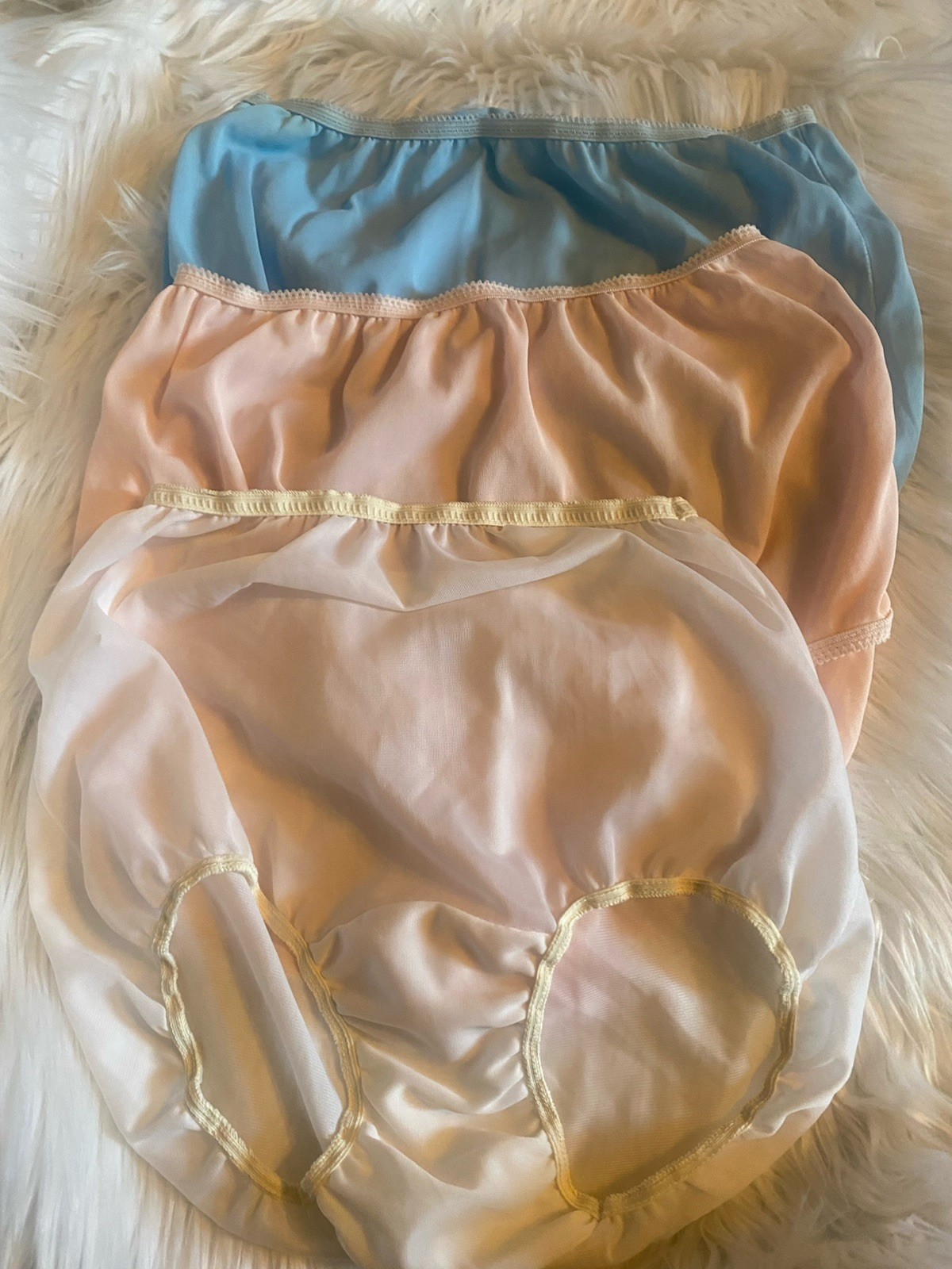 Lot of 3 Sears Vintage Colorful Nylon Full Coverage Silky Size 6 Hips 37-38
