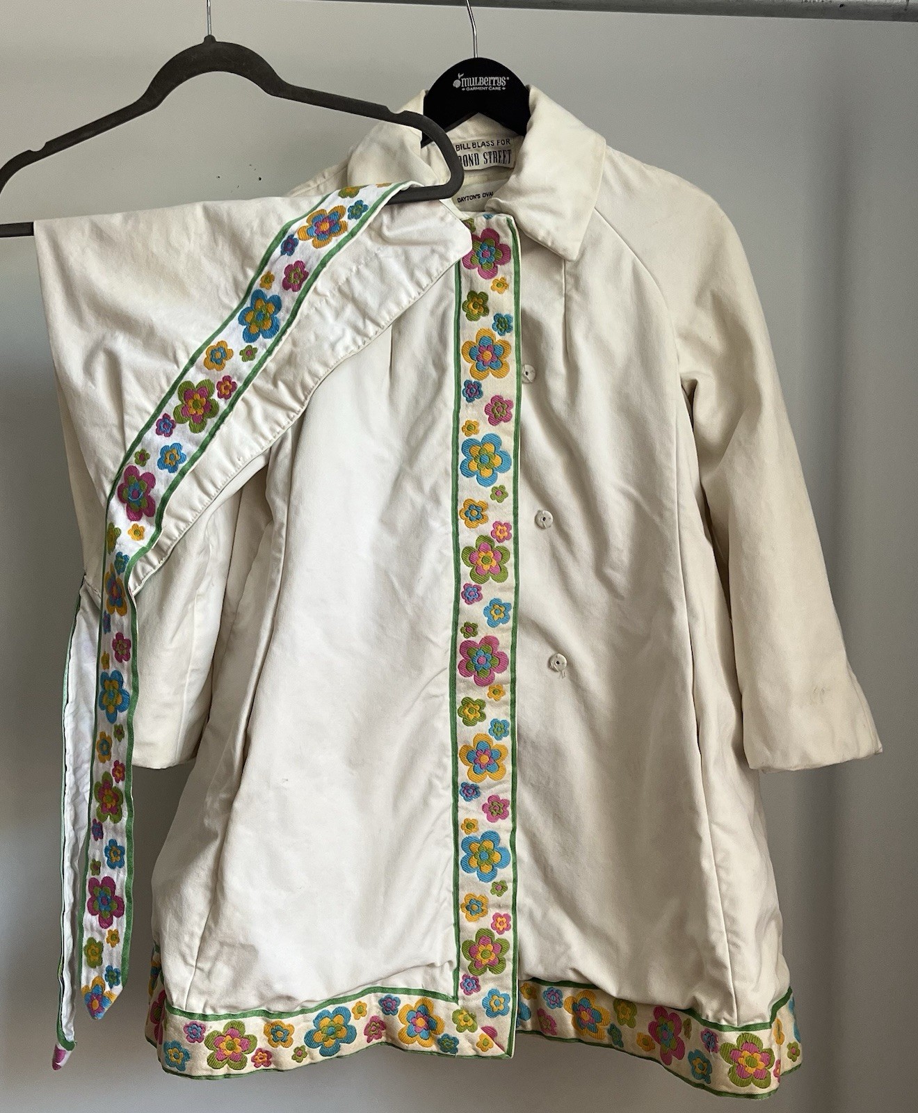 Vintage Bill Blass Bond Street White Canvas Trench and Hat Dayton’s Oval Room