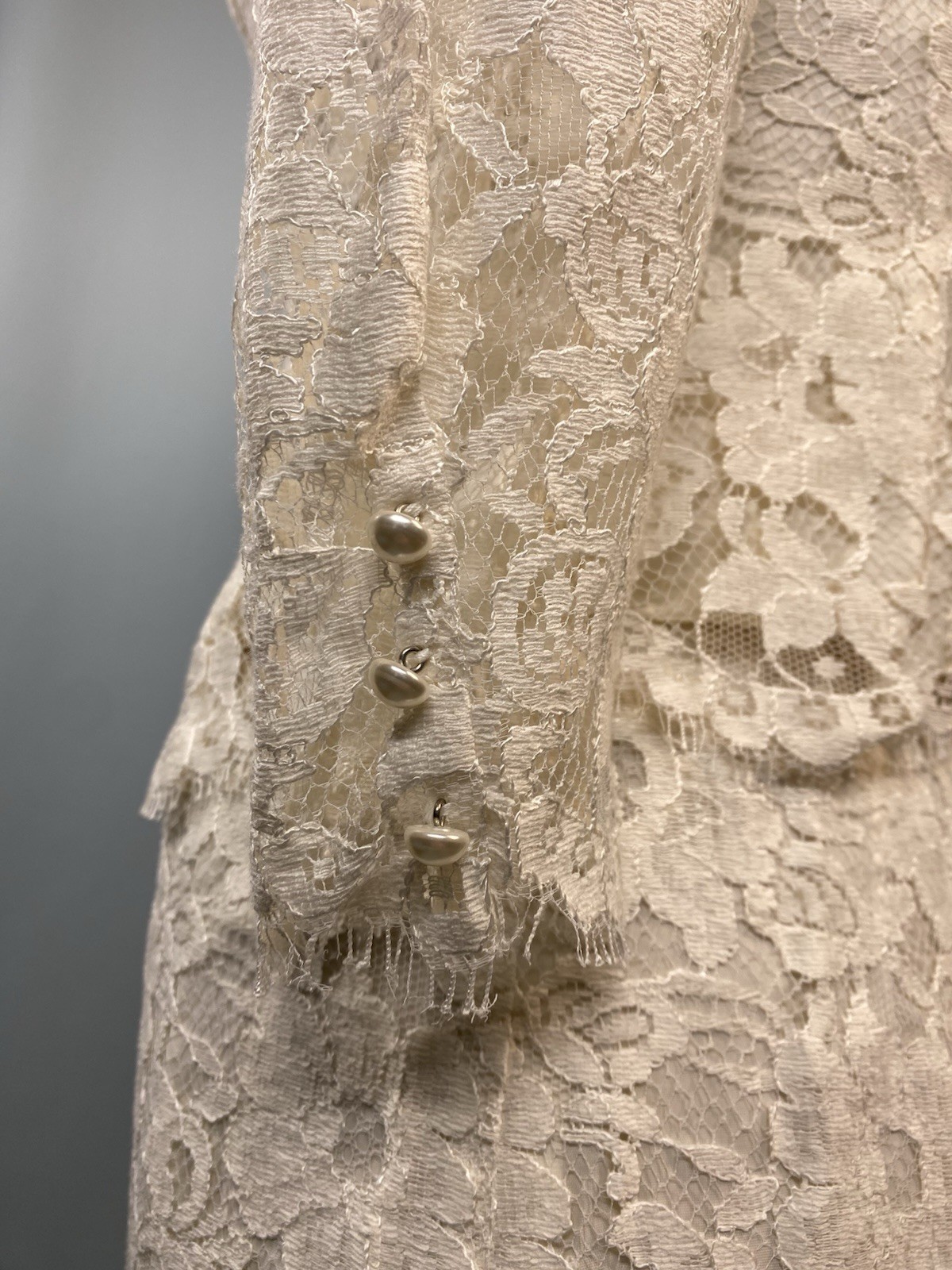 Vintage Skirt & top set SIZE SMALL 9/10 Ivory white lace wedding CACHET 80s 90s