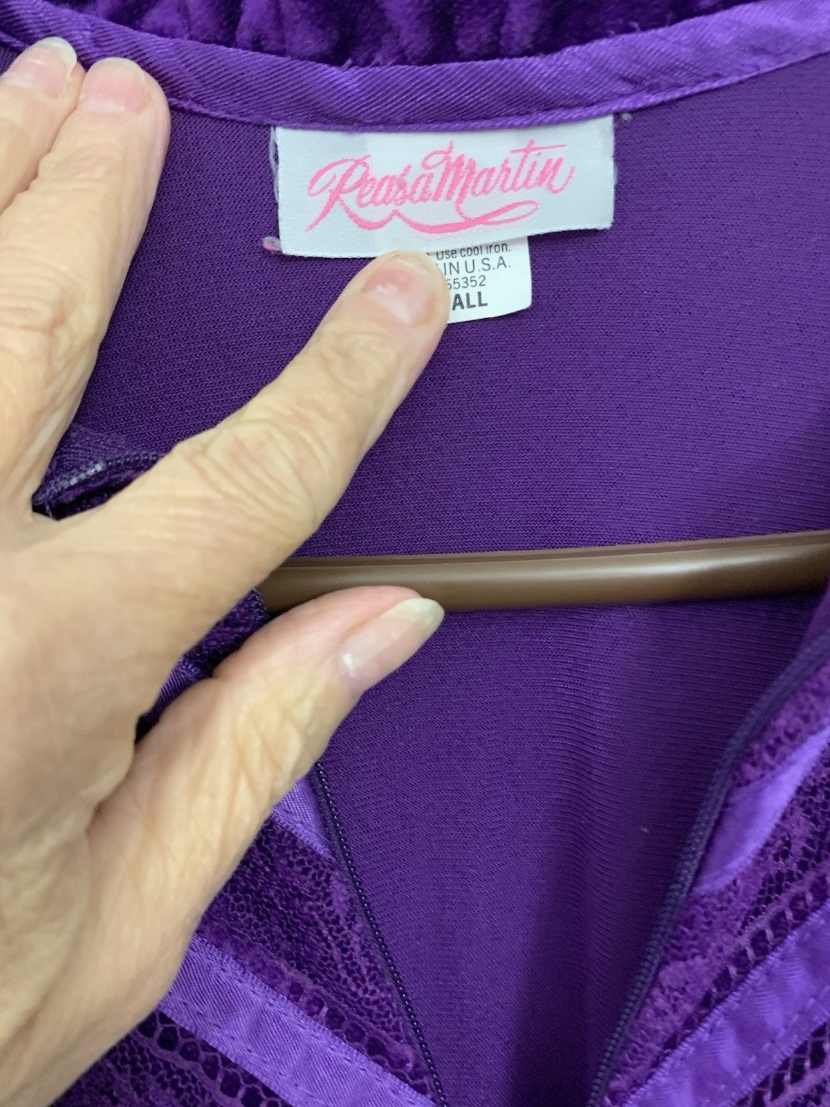 Vintage Reasa Martin USA Purple Crushed Velour Robe Please Read Description