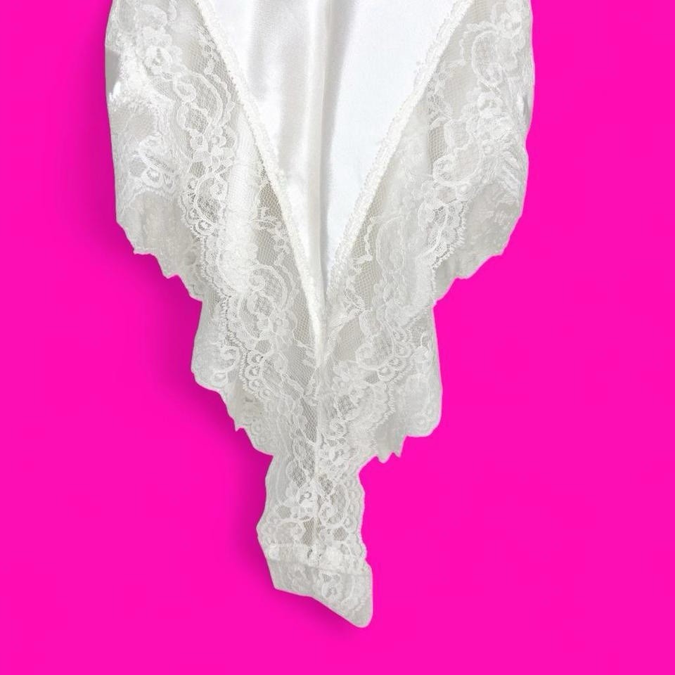 Vintage 90’s Ms. Leslee White Lace Sexy Lingerie Sleeveless Bodysuit