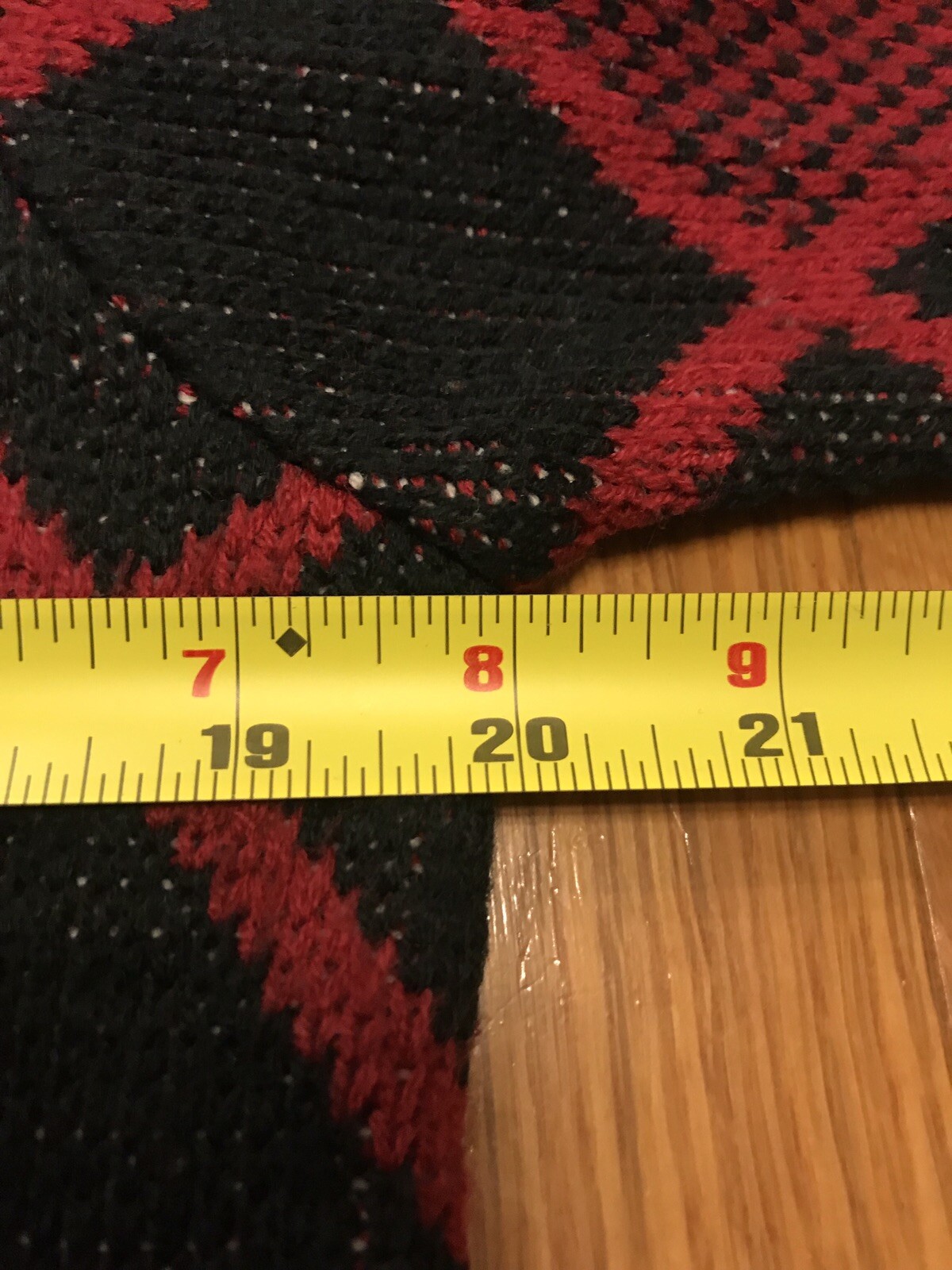Vintage Suburban Petites Crewneck Sweater Red Black Geometric Pattern Large