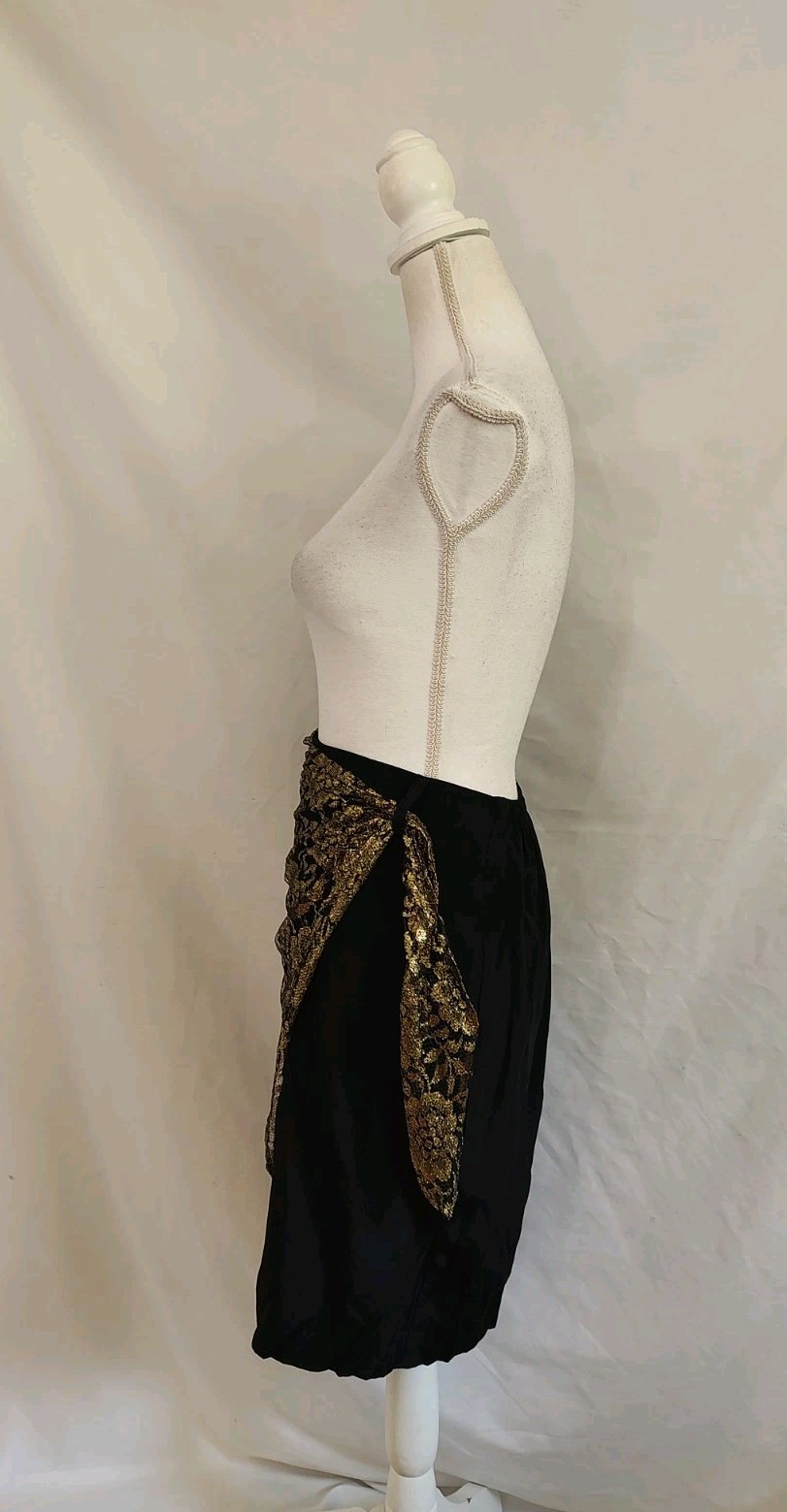 80’s Vintage Skirt Diana Marco Gold Metallic Lace Wrap Black Pencil Cut Sz 16
