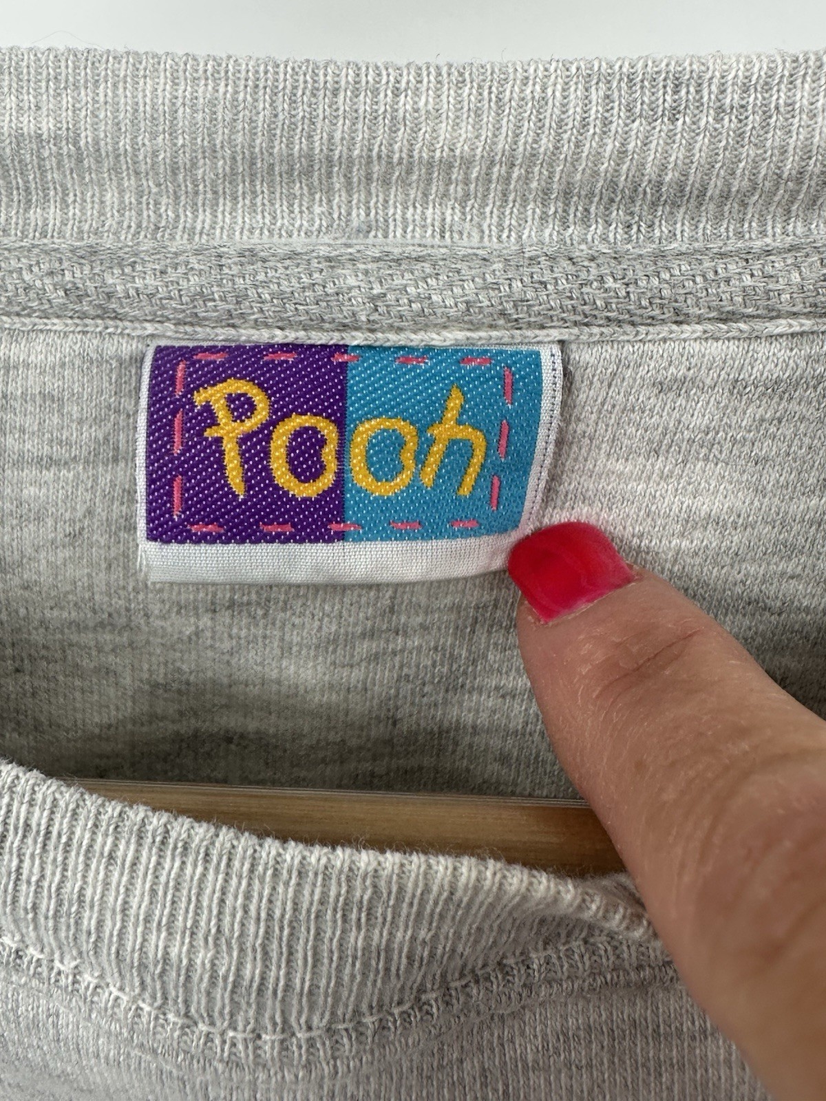 90s Vintage Tigger And Pooh Embroidered Crew Neck Sweatshirt Women’s Large
