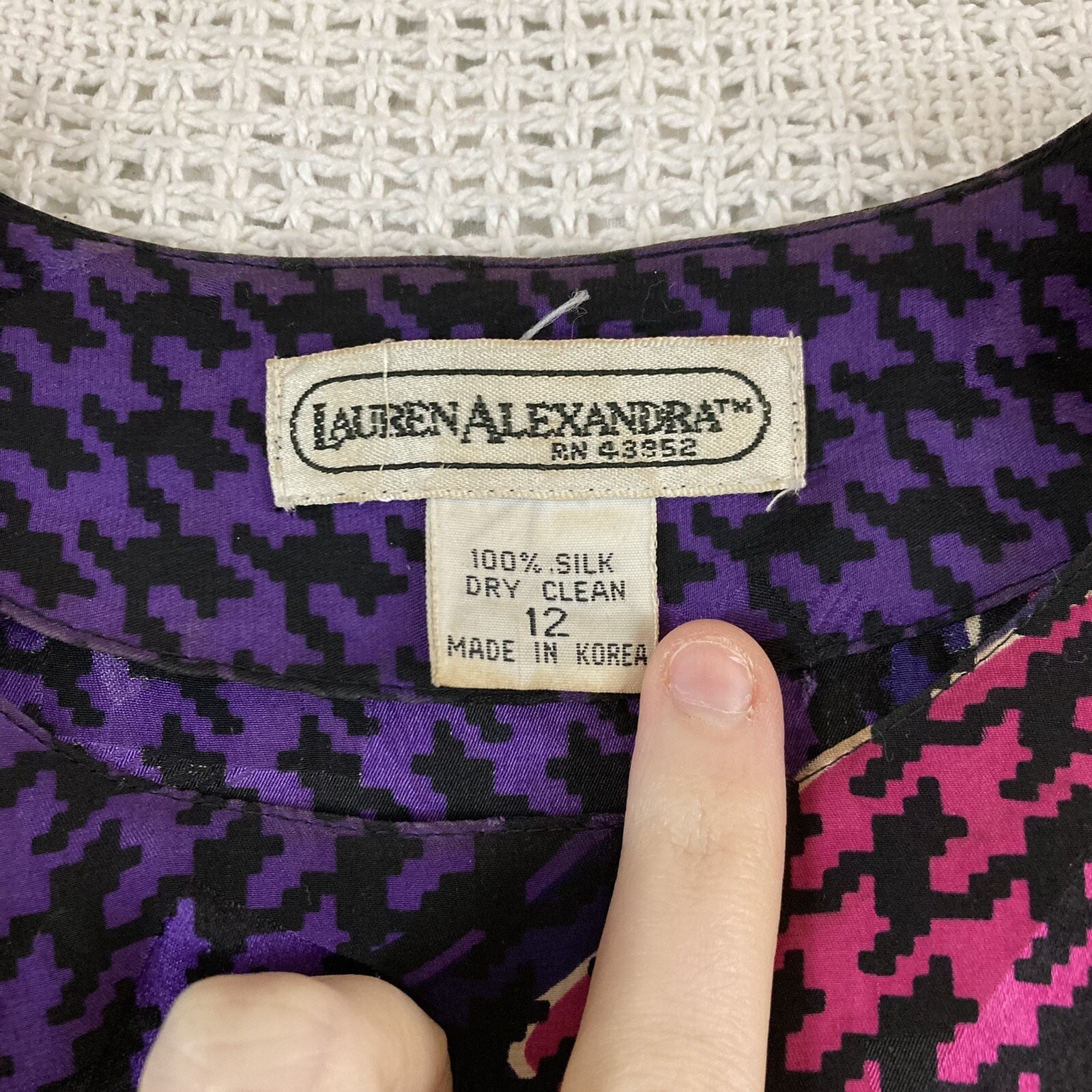 Vintage Lauren Alexandra Skirt Blouse Set Size 12 Purple Houndstooth Pure Silk