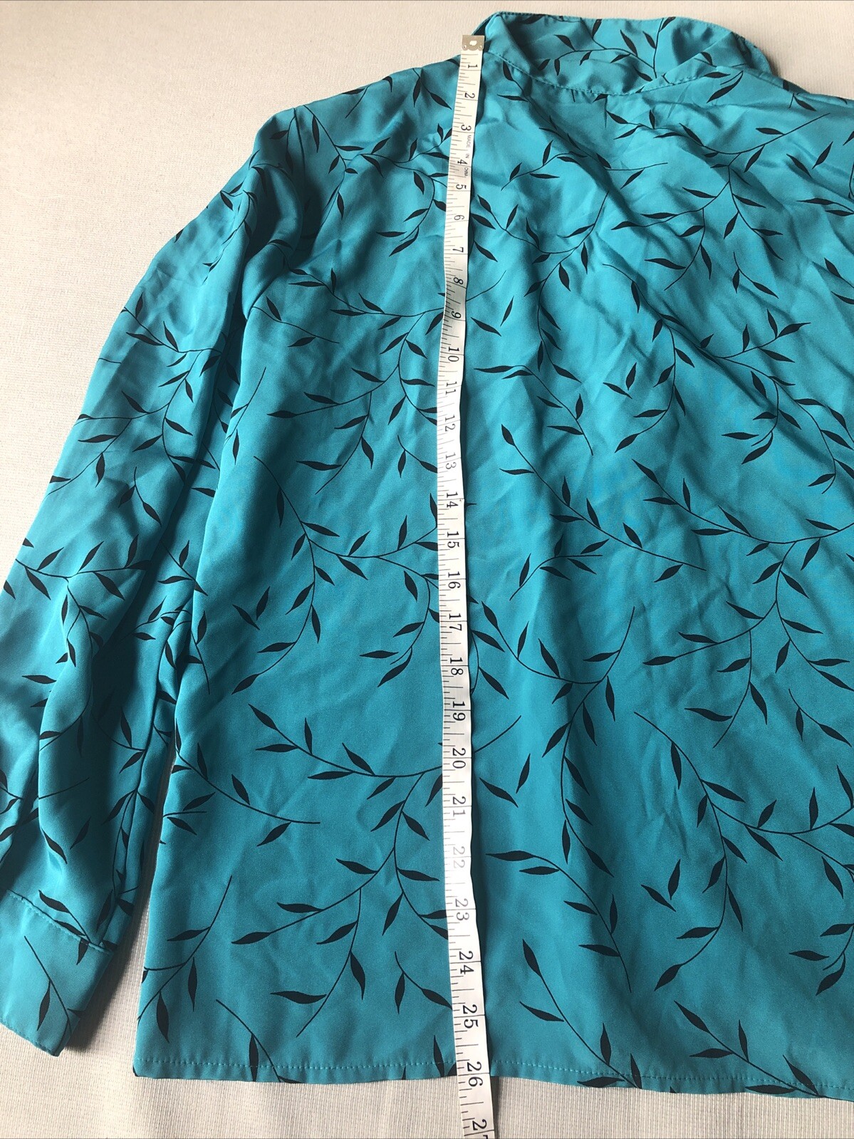 Vtg Notations L Silky Lightweight Turquoise Blue Relaxed Button Up Black Print