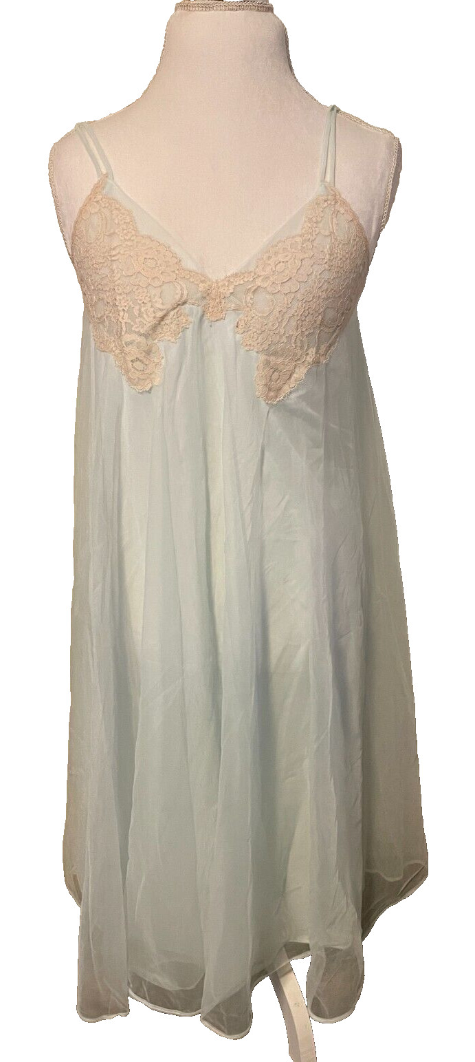 Vintage Lisette Nylon Peignoir Babydoll Chiffon and Lace BLUE Size Small