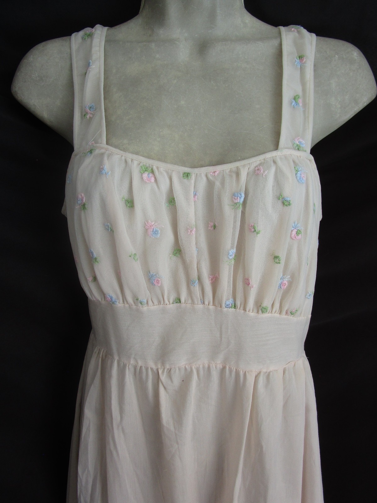 Vtg 60s Faerie Dacron Nylon Cotton Embroidery Trim Thin Nightgown Slip Dress 32