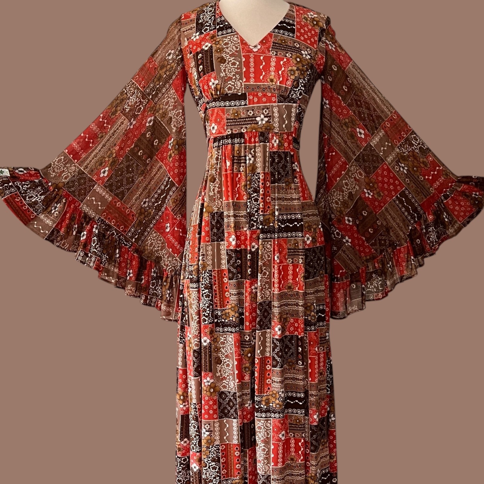 Vintage 70s Patchwork Style Hostess dress with Wide Angel Wing Sleeves