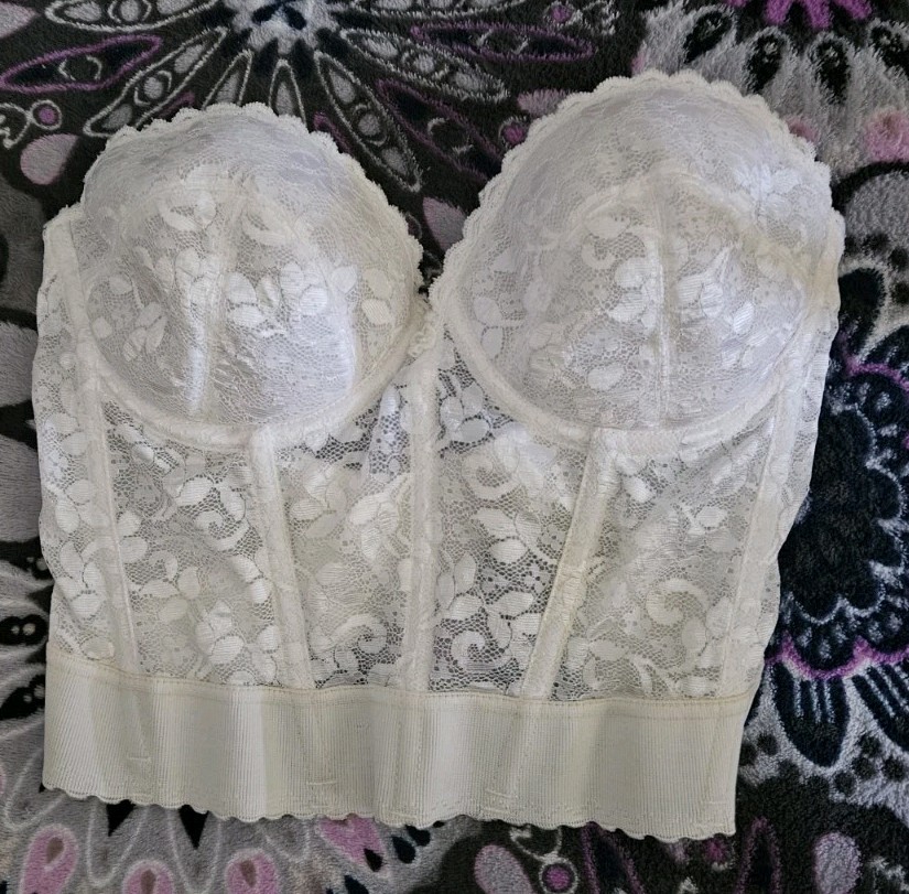 JCPenney Adonna Vintage White Lace Bustier Corset Bra 36C Low Back ILGWU USA