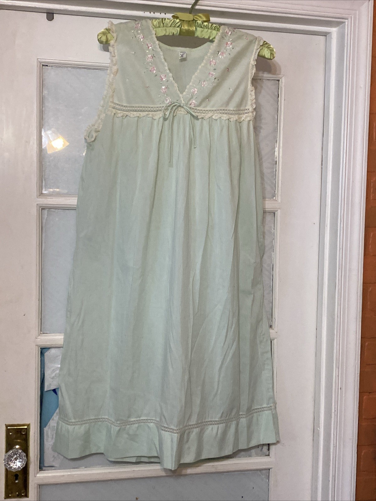 Vintage Komar Nightgown Pale Green Cottage Large USA