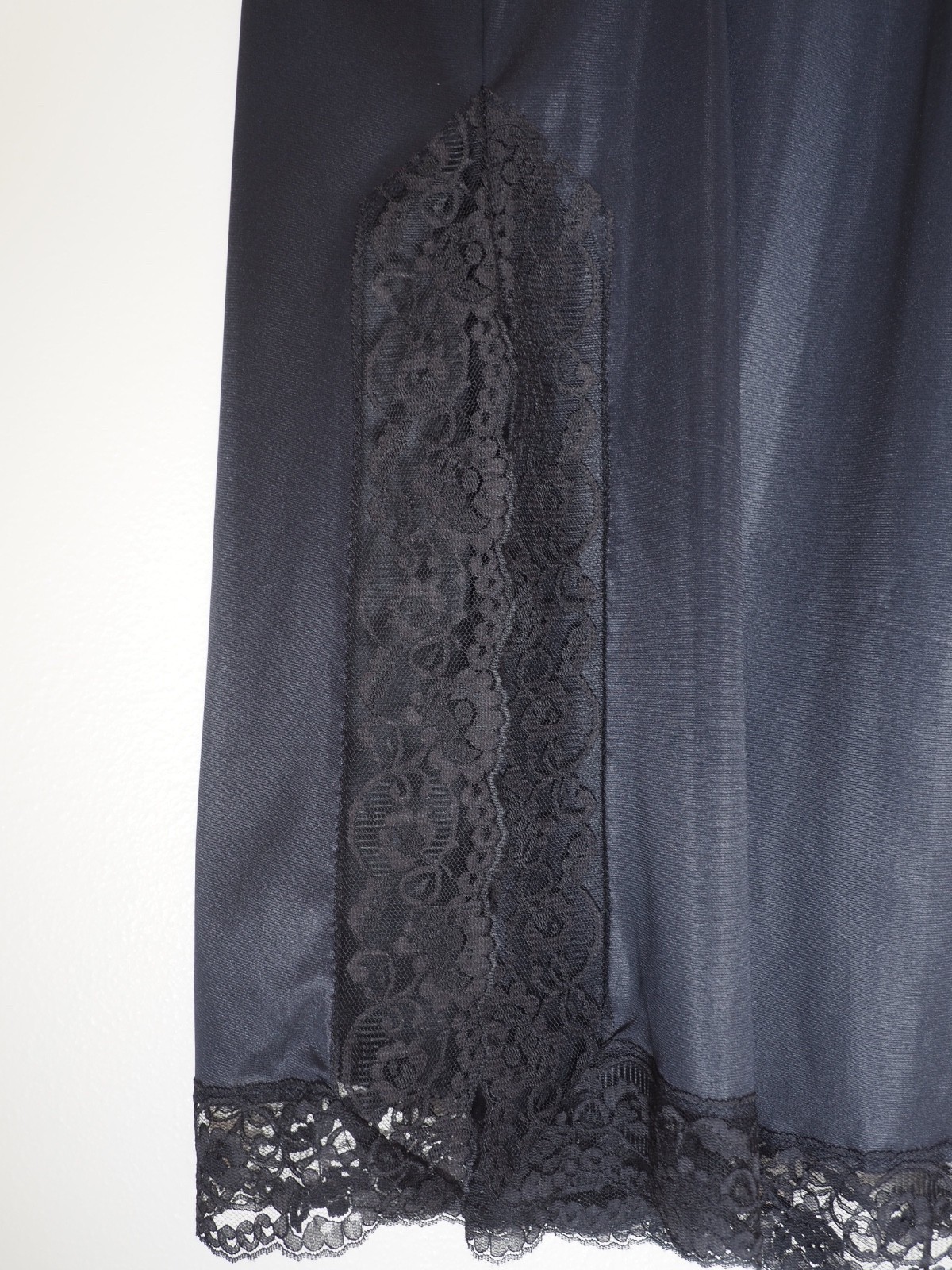 Vintage 70s JC Penney Long Half Slip Antron Nylon Maxi Lace Black Medium ILGWU