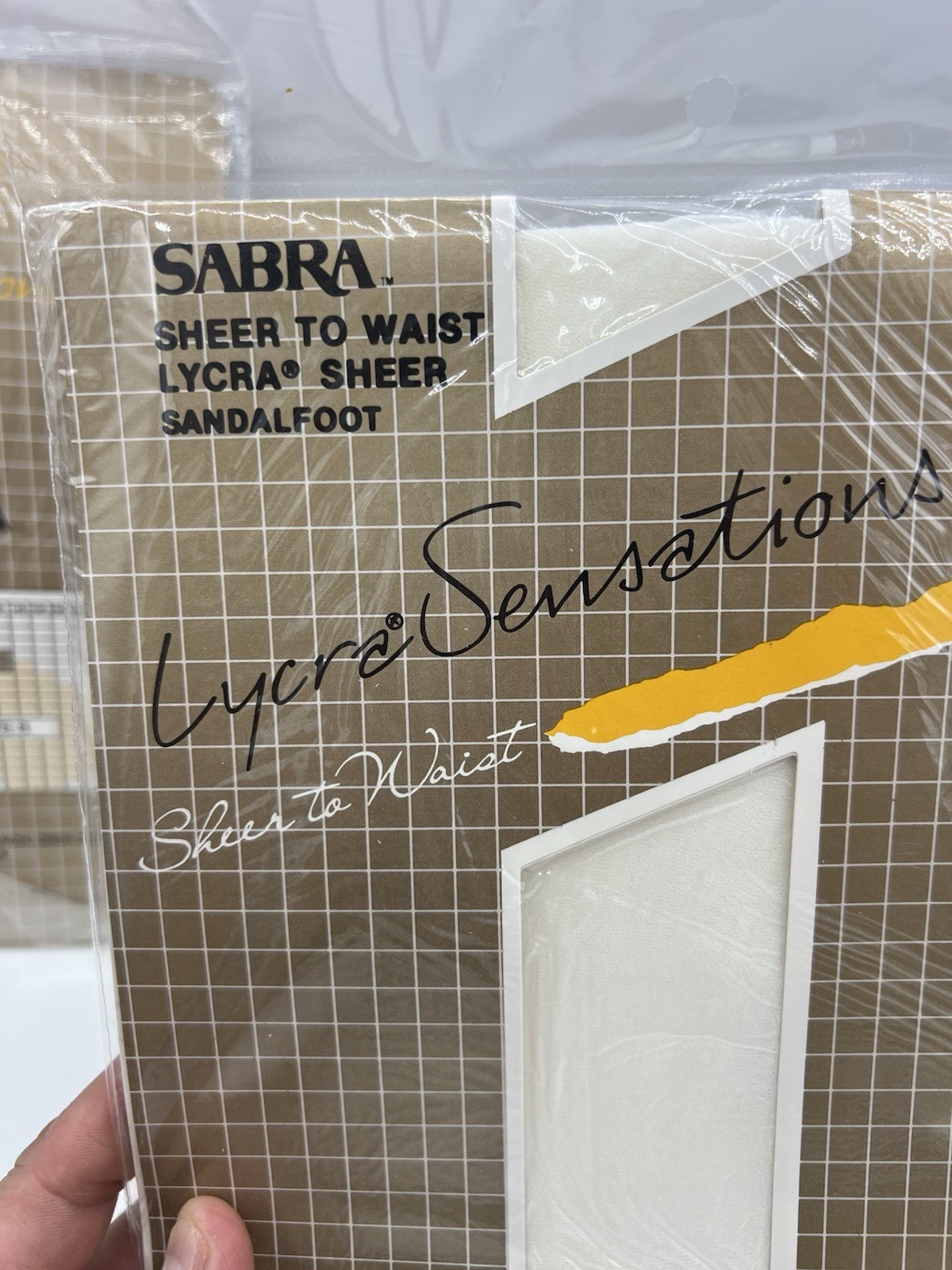 2 Vtg Sabra Lycra Sensation Sheer To Waist Pantyhose White Size B 125-165 Lbs