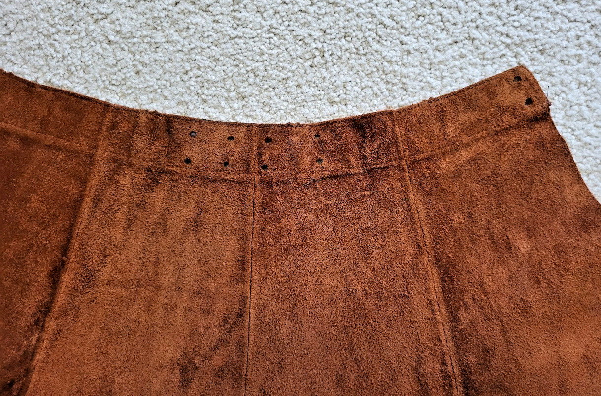 VTG. Handmade Natural Tanned Cow Hide Leather BOHO/Western/Cowgirl Skirt Small