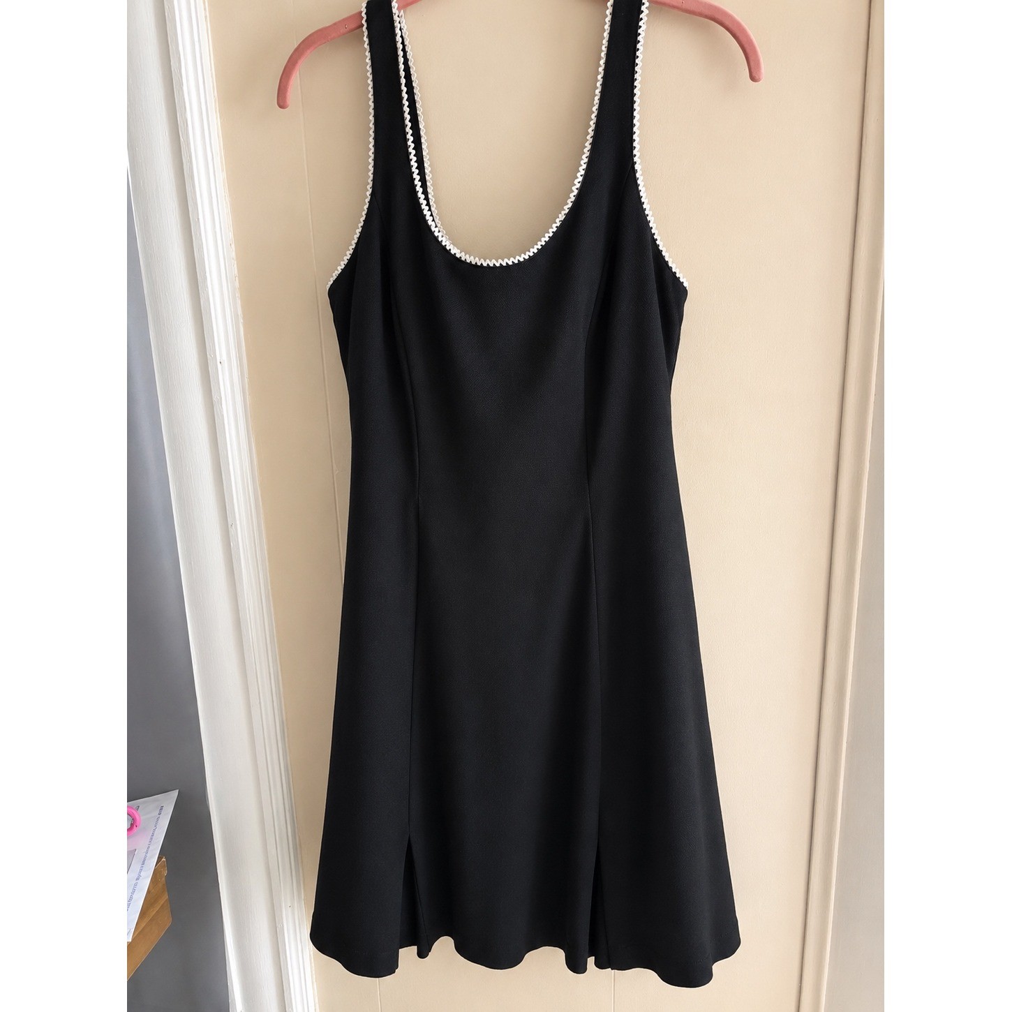 Valentino Giovanni Italy Vintage Black Dress White Trim Sleeveless Scoop Neck