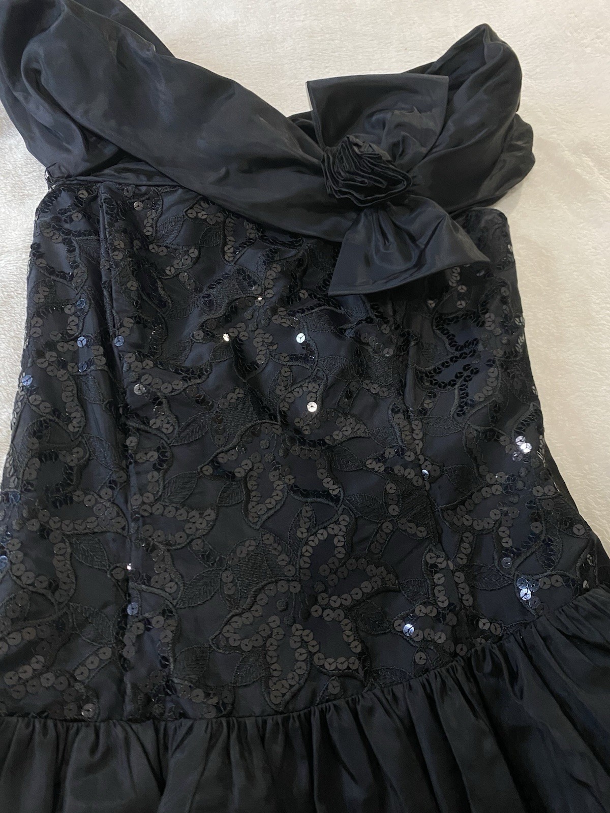 VTG 80 Jessica McClintock Gunne Sax Black Sequin Party Dress 13 Bow Off Shoulder
