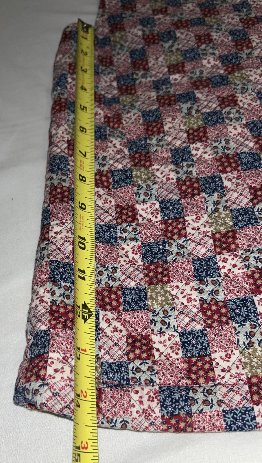 Vintage Handmade Patchwork Quilted Vest. Not Sure On Size See Measurements