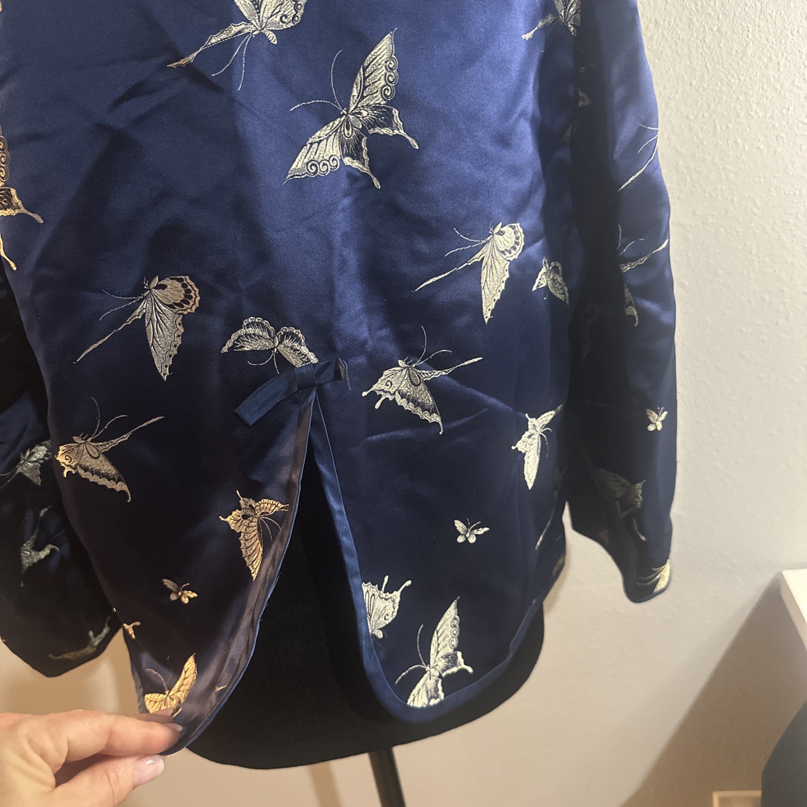 Ying Tai Ltd Vintage Women Jacket Silk Gold Butterfly Motif Hong Kong Boutique