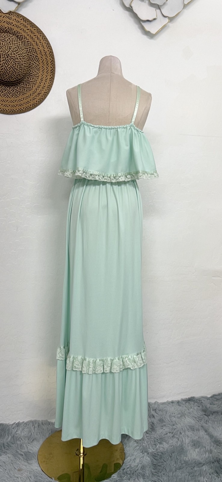 VTG Vicky Vaughn maxi baby doll dress sz S/M – mint green lace ruffle prairie