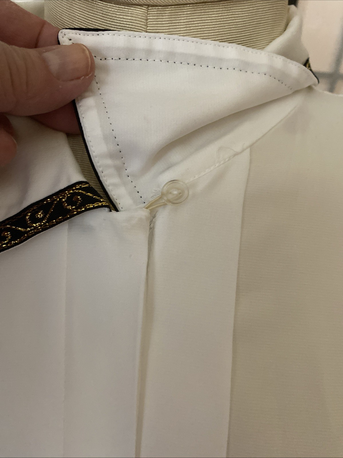 Ms. Bond VTG 80/90s Blouse Wom 40/Est. 2XL Wht Secreta Blouse Ribbon Trims 51”B