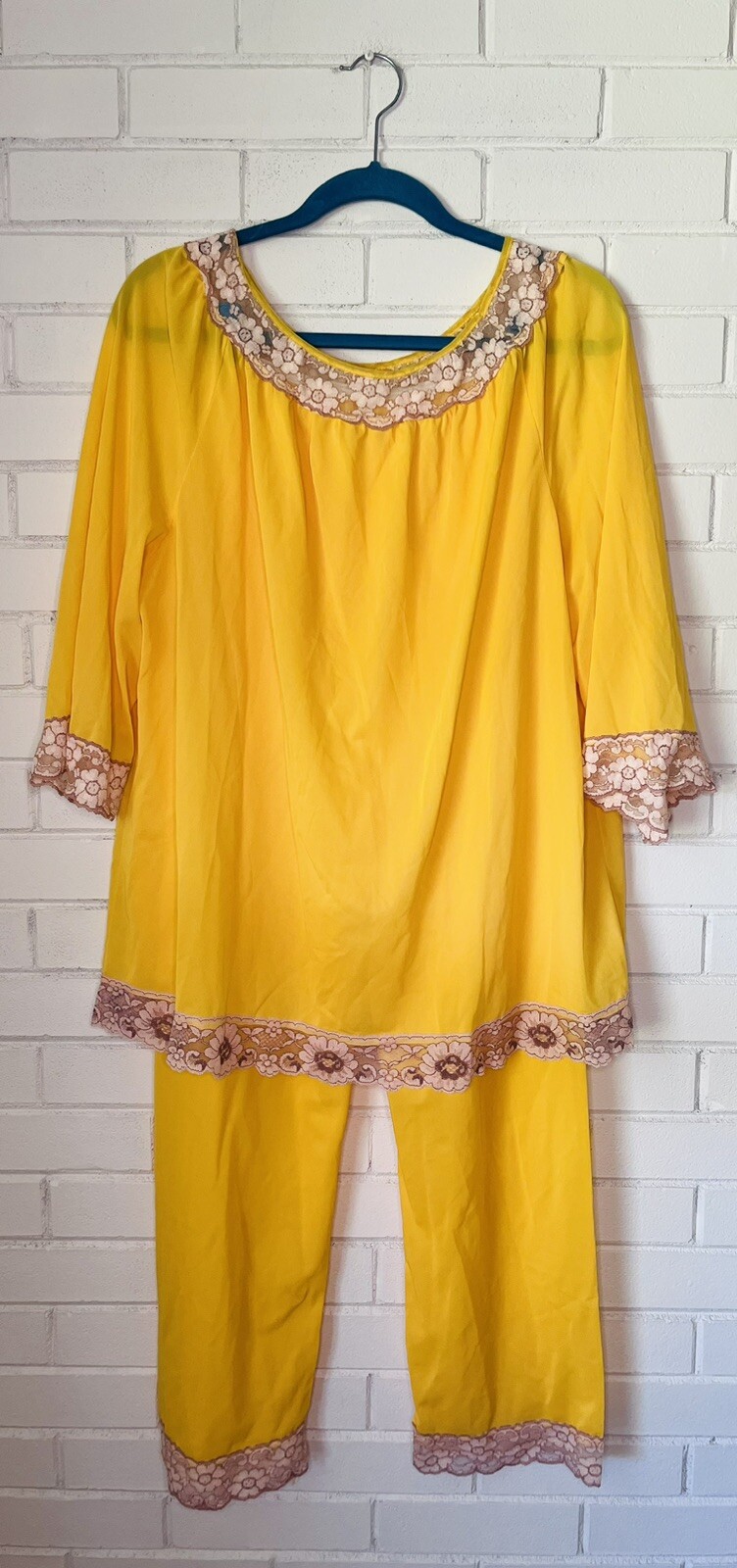 VTG Gayle Lingerie MCM Mustard Yellow Pajama Set Lace 100% Nylon