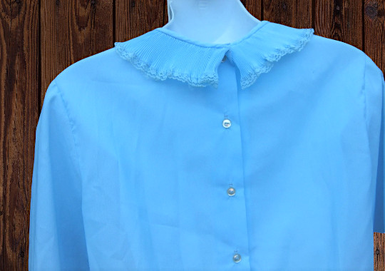 Going-To-A-Go-Go Ruffled Baby Blue 3/4 Sleeve Top;’60s Mod Size 4-5/Small