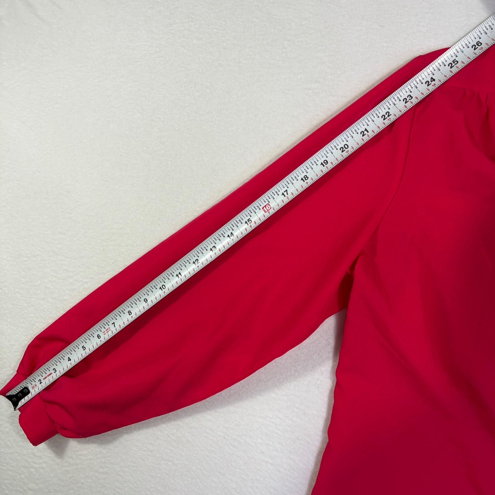 Cricket Lane Vintage USA Red Embroidered Scallop Collar Button Down Blouse Top
