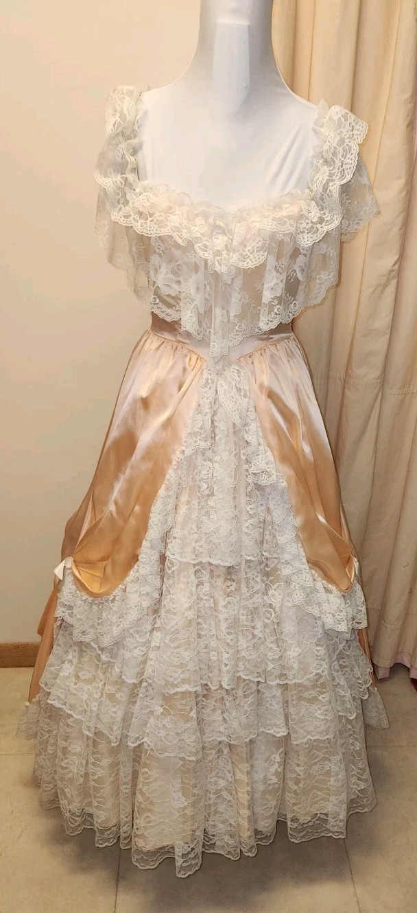 Rare Vtg 80’s ZumZum Ruffle Lace Pickups Princess Little Bo Peep Gown*sz7/8* GUC