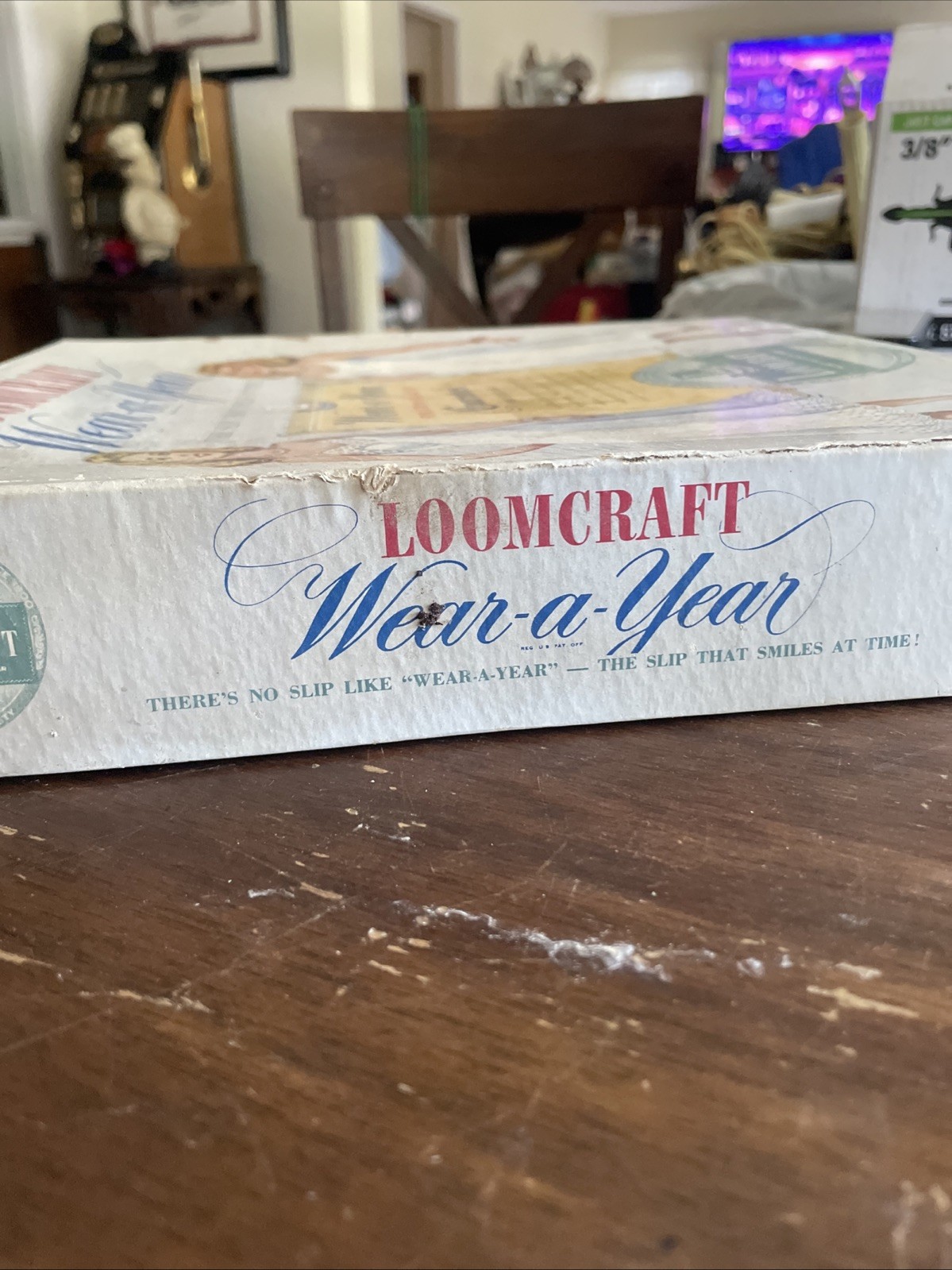 Loomcraft Wear -A- Year Slip Box ( Box Only) No Slip
