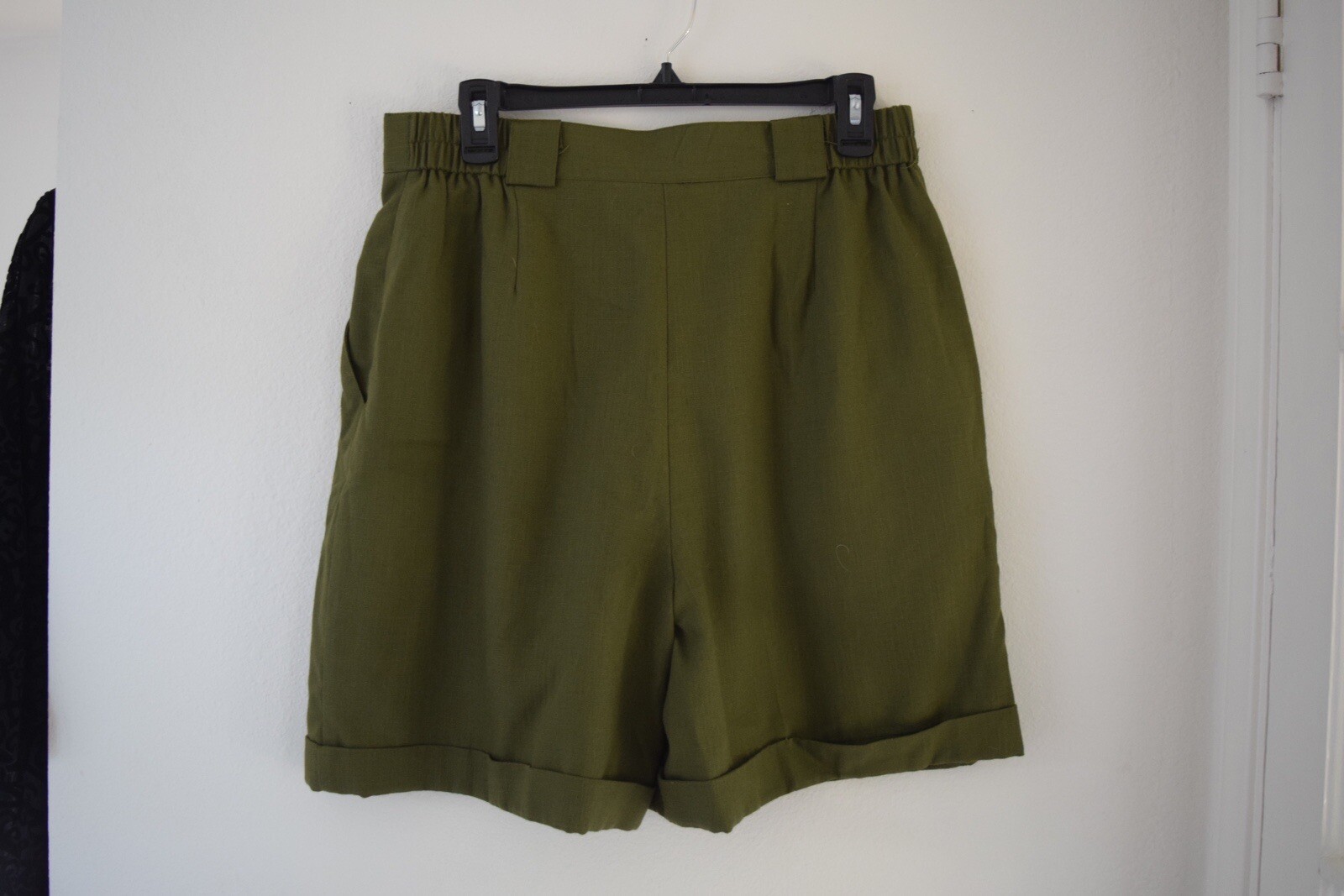 Vintage Counterparts Loose Fit Olive Green Trouser Shorts Size 14 Union Made