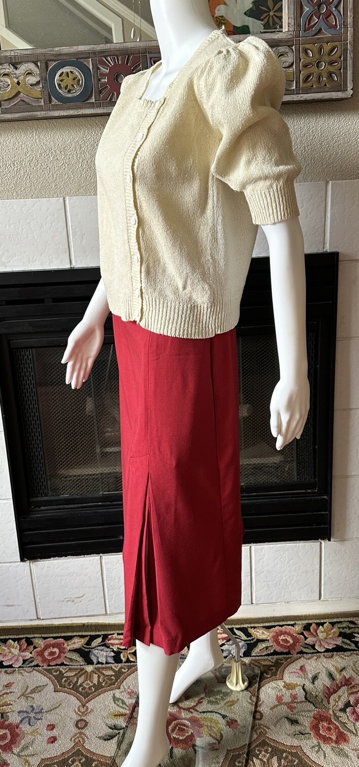 Vintage You Babes Red Skirt W/ Front Slit Juniors Size 9 Waist 26” Hips 36”