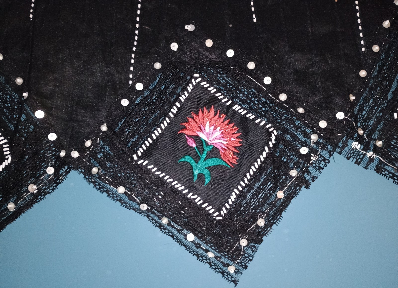 Vintage Carole Little Linen Black Skirt Embroidered Beaded Handkerchief Hem…