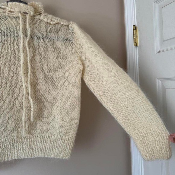 Vintage 60 / 70s Mohair Blend Knit Sweater Lace High Neck Size Medium