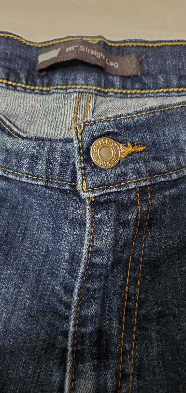 Levi’s 505 Women’s Jeans 31W 32L Straight Leg Denim #500009