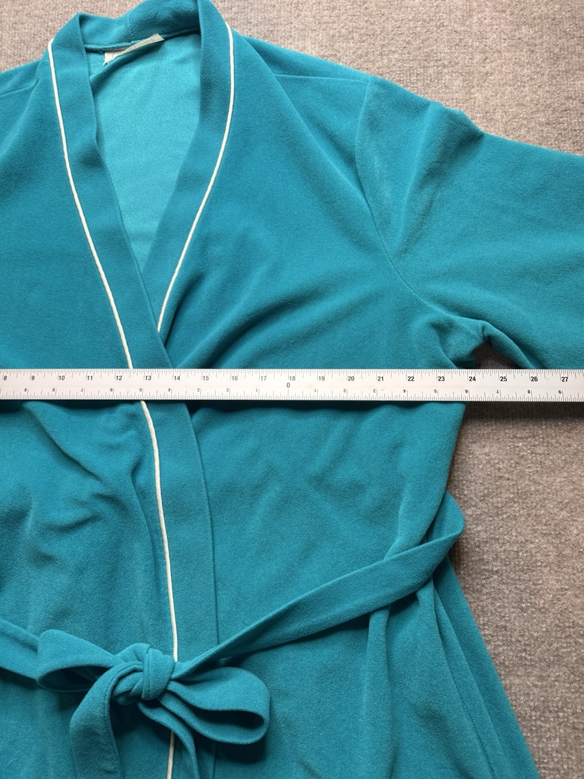 Vanity Fair Green Vintage Women’s Robe with White Trim 805