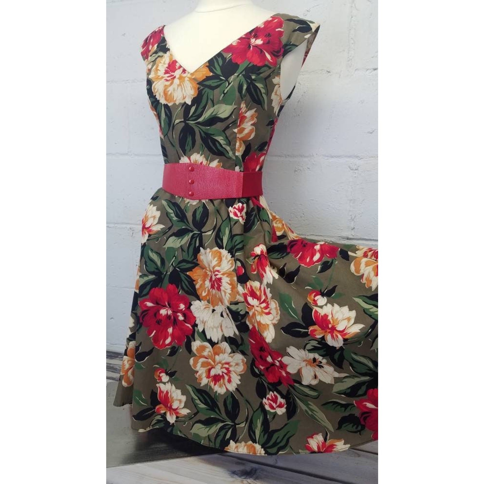 Vtg 80s Polished Cotton Off The Shoulder Floral Novelty Print Dress Crinoline SM